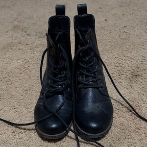 Black Lace-Up Women's Boots